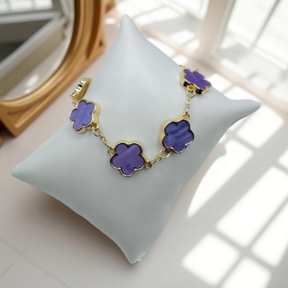 Camille Flower Bracelet in Purple - Picture 1 of 5